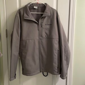Columbia men’s gray jacket